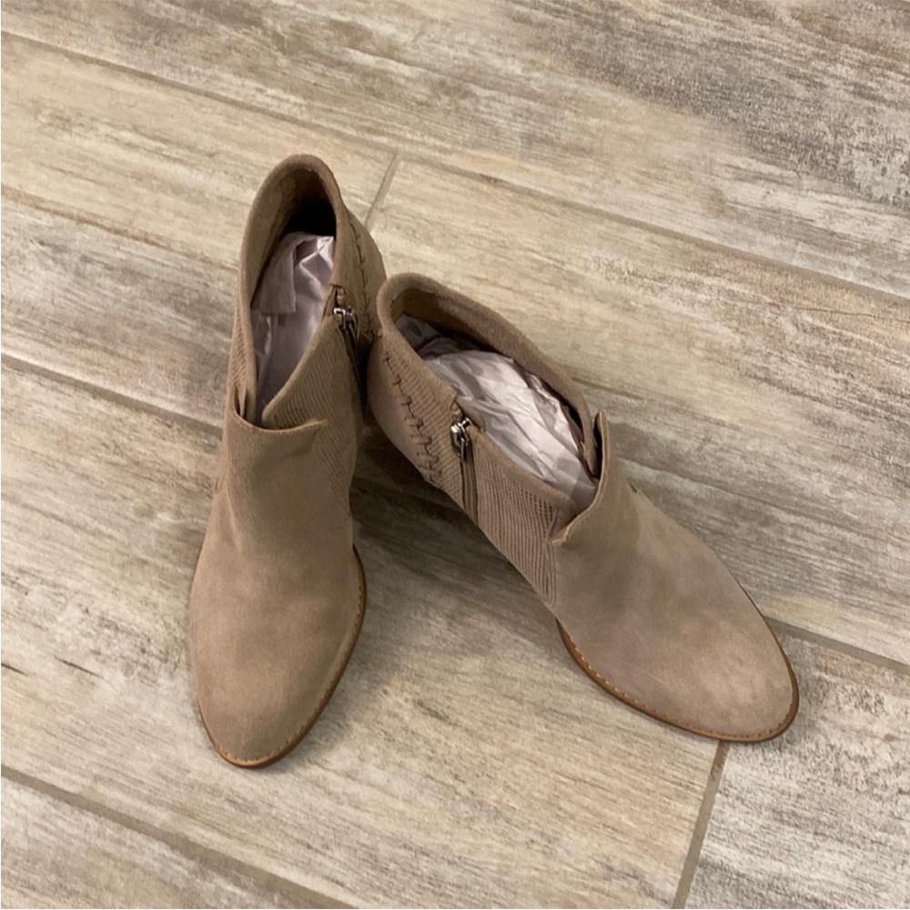 Marc Fisher boots-Women's Taupe Ankle Boots